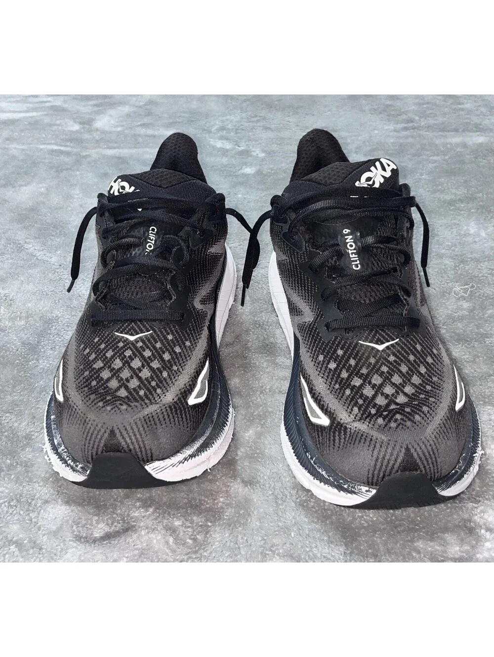 Hoka One One Clifton 9 Running Shoes Men’s Size 12.5 2E Black White